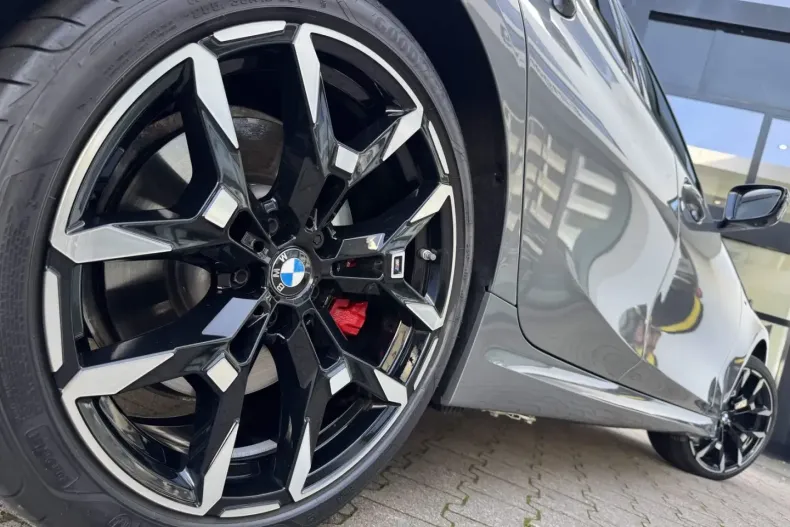 BMW 330 din 2024 cu 17.374 km - oferta BMW169488 - foto 4