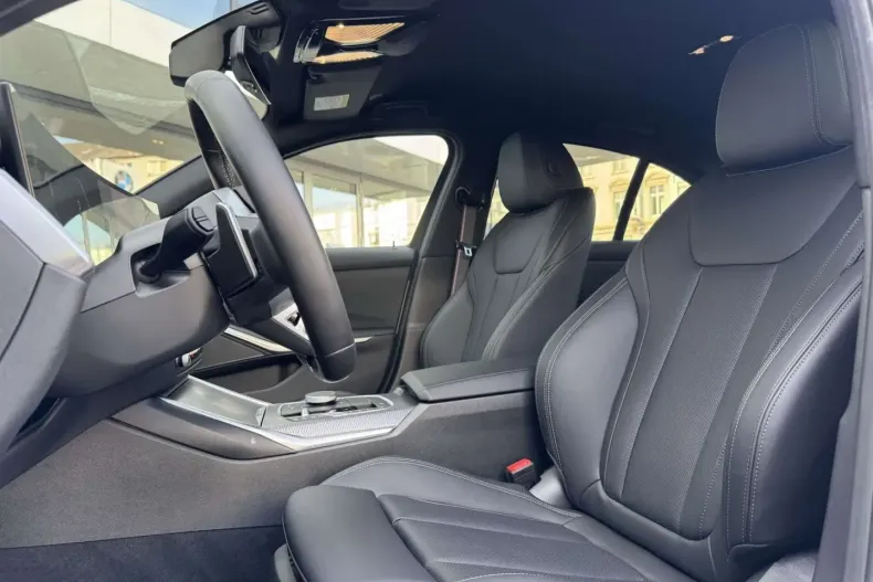 BMW 330 din 2024 cu 17.374 km - oferta BMW169488 - foto 7