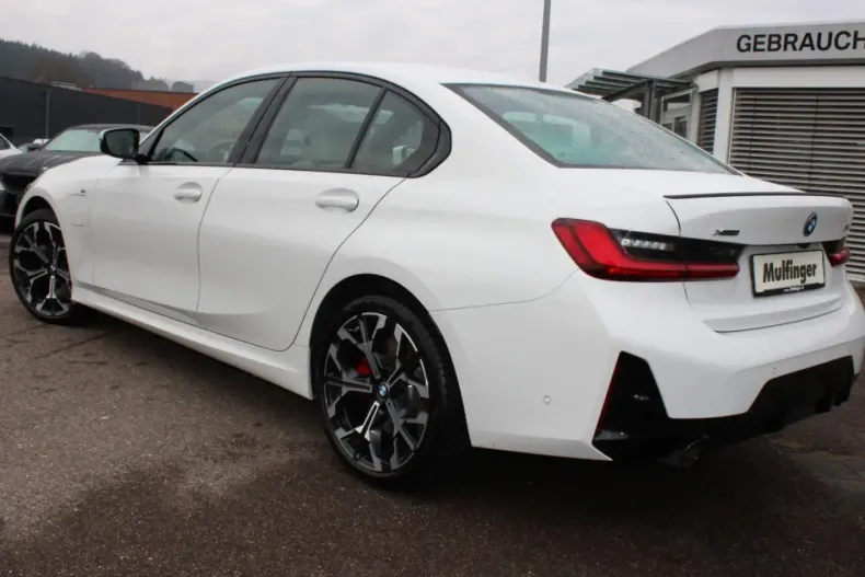 BMW 330 din 2024 cu 19.653 km - oferta BMW169489 - foto 6