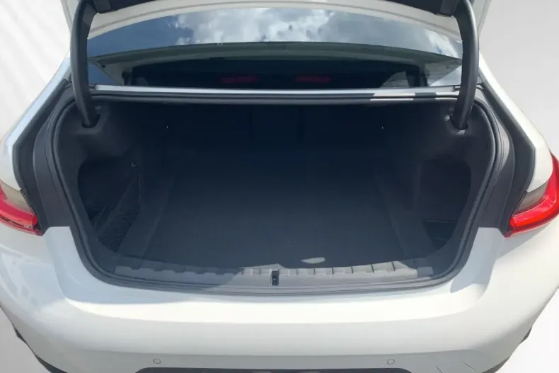 BMW 320 din 2024 cu 26.270 km - oferta BMW169491 - foto 12