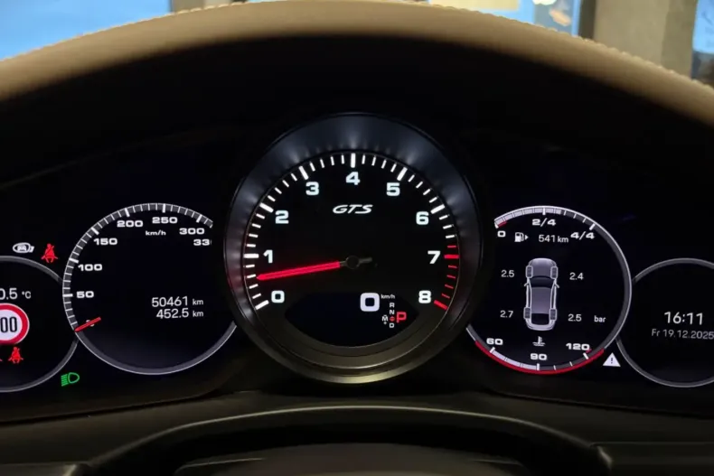 Porsche Panamera din 2022 cu 49.999 km - oferta POR169502 - foto 19