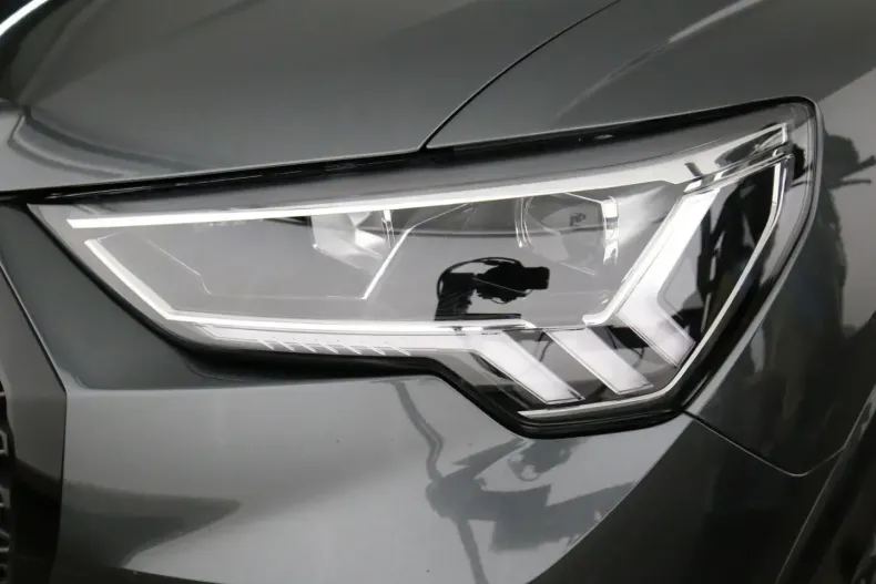 Audi Q3 din 2022 cu 52.257 km - oferta AUD169507 - foto 17