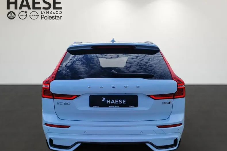 Volvo XC60 din 2022 cu 51.380 km - oferta VOL169508 - foto 6