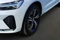 Volvo XC60 din 2022 cu 51.380 km - oferta VOL169508 - foto 9