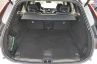 Volvo XC60 din 2022 cu 51.380 km - oferta VOL169508 - foto 11