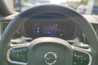 Volvo XC60 din 2022 cu 51.380 km - oferta VOL169508 - foto 16