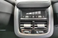 Volvo XC60 din 2022 cu 51.380 km - oferta VOL169508 - foto 24