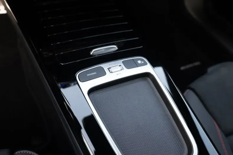 Mercedes-Benz A 220 din 2023 cu 6.729 km - oferta MER169509 - foto 15