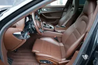 Porsche Panamera din 2022 cu 57.562 km - oferta POR169513 - foto 12