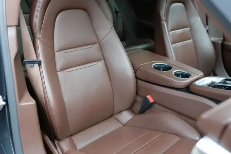 Porsche Panamera din 2022 cu 57.562 km - oferta POR169513 - foto 22