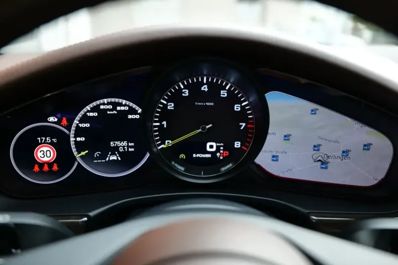 Porsche Panamera din 2022 cu 57.562 km - oferta POR169513 - foto 30