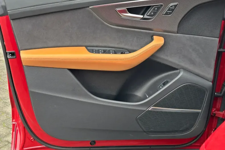 Audi RSQ8 din 2024 cu 43.590 km - oferta AUD169521 - foto 6