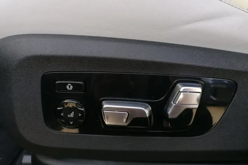 BMW X5 M din 2022 cu 43.750 km - oferta BMW169526 - foto 17