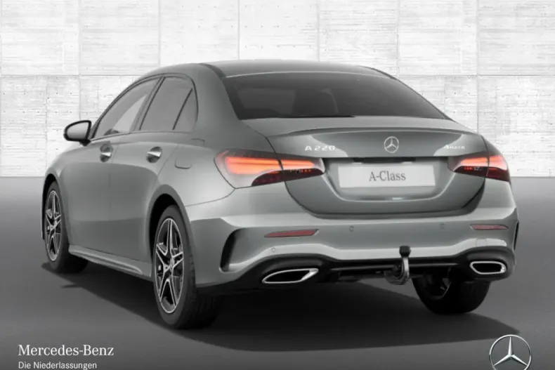 Mercedes-Benz A 220 din 2024 cu 6.311 km - oferta MER169528 - foto 4