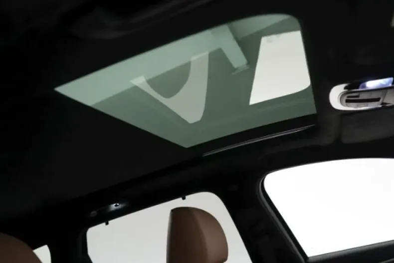 Hyundai SANTA FE din 2022 cu 48.030 km - oferta HYU169533 - foto 12