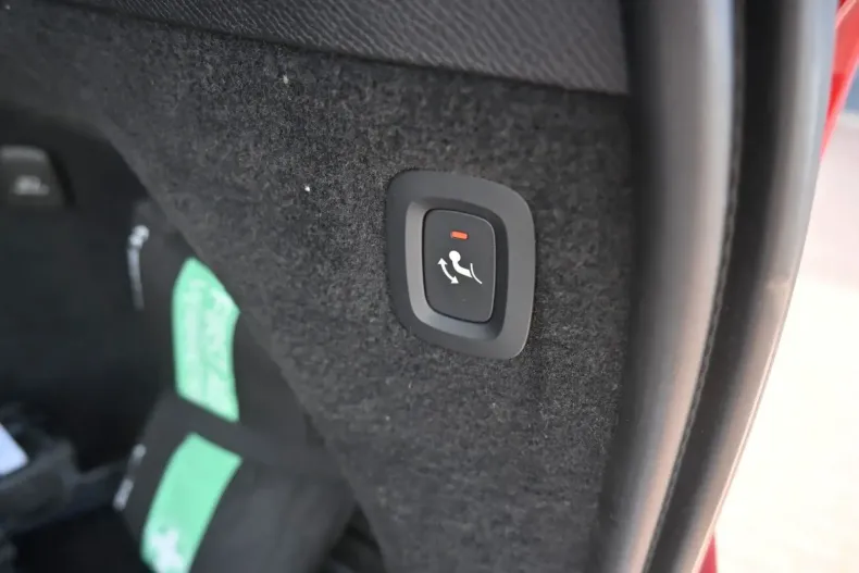 Volvo XC90 din 2021 cu 59.500 km - oferta VOL169537 - foto 14