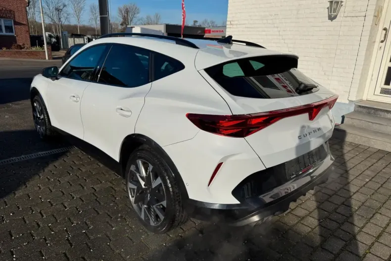 Cupra Formentor din 2025 cu 10.164 km - oferta CUP169539 - foto 6