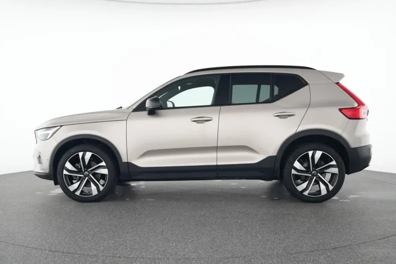 Volvo XC40 din 2022 cu 52.800 km - oferta VOL169540 - foto 10