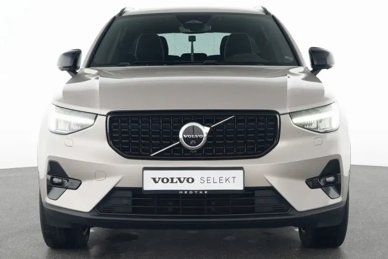 Volvo XC40 din 2022 cu 52.800 km - oferta VOL169540 - foto 14