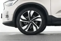 Volvo XC40 din 2022 cu 52.800 km - oferta VOL169540 - foto 19