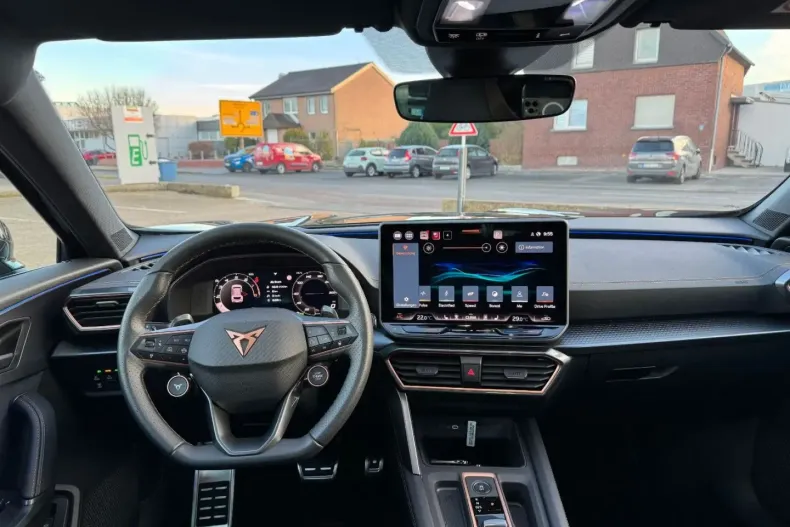 Cupra Formentor din 2025 cu 10.365 km - oferta CUP169541 - foto 13