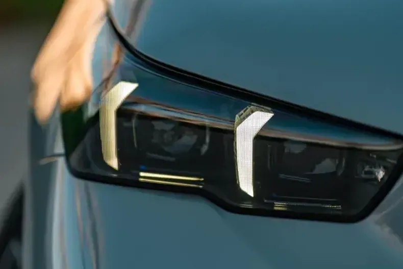 BMW i5 din 2024 cu 9.500 km - oferta BMW169546 - foto 13