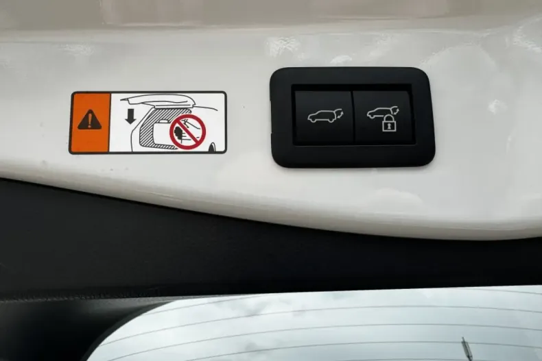 Toyota C-HR din 2024 cu 16.059 km - oferta TOY169551 - foto 12