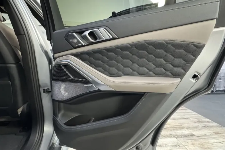 BMW X6 M din 2025 cu 6.700 km - oferta BMW169552 - foto 34