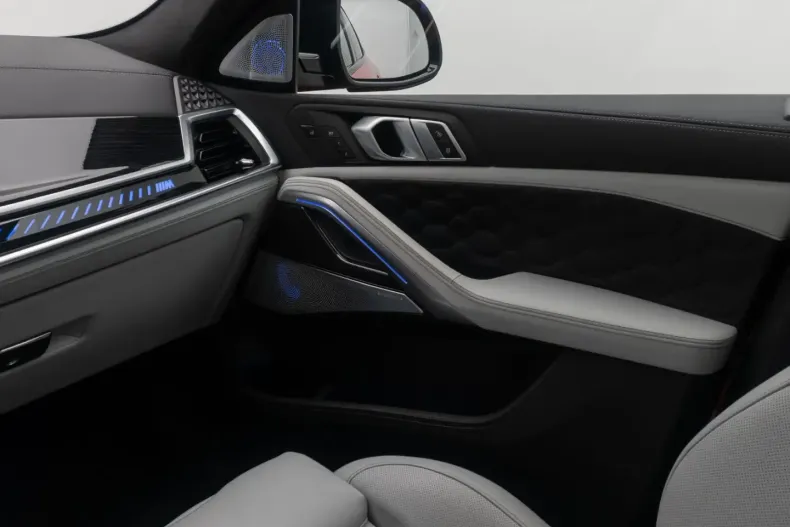 BMW X6 M din 2025 cu 7.989 km - oferta BMW169553 - foto 33