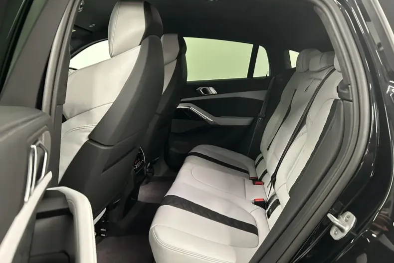 BMW X6 M din 2025 cu 8.206 km - oferta BMW169554 - foto 15