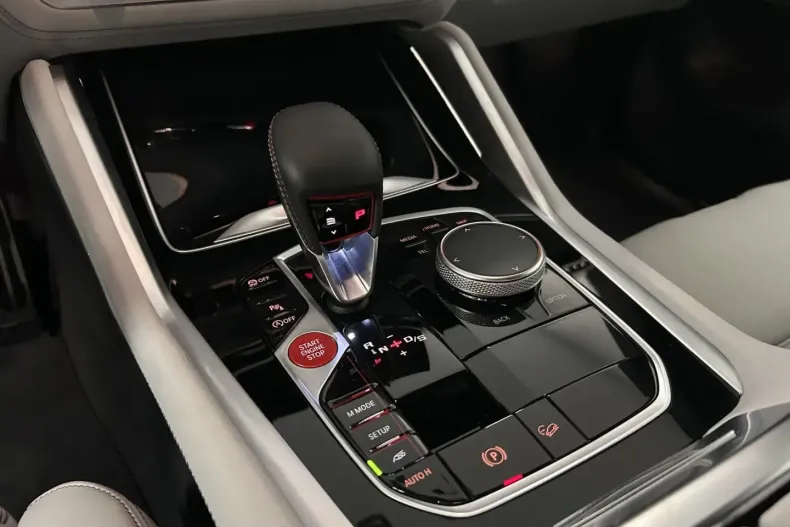 BMW X6 M din 2025 cu 8.206 km - oferta BMW169554 - foto 19