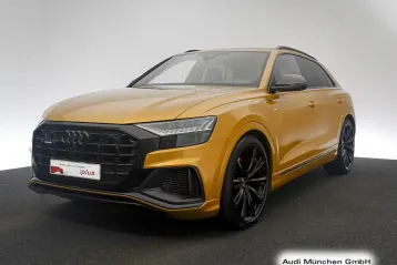 Audi Q8 din 2023 - oferta AUD169555