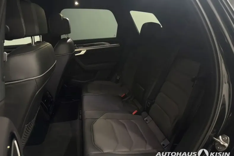 Volkswagen Touareg din 2023 cu 39.998 km - oferta VOL169557 - foto 5