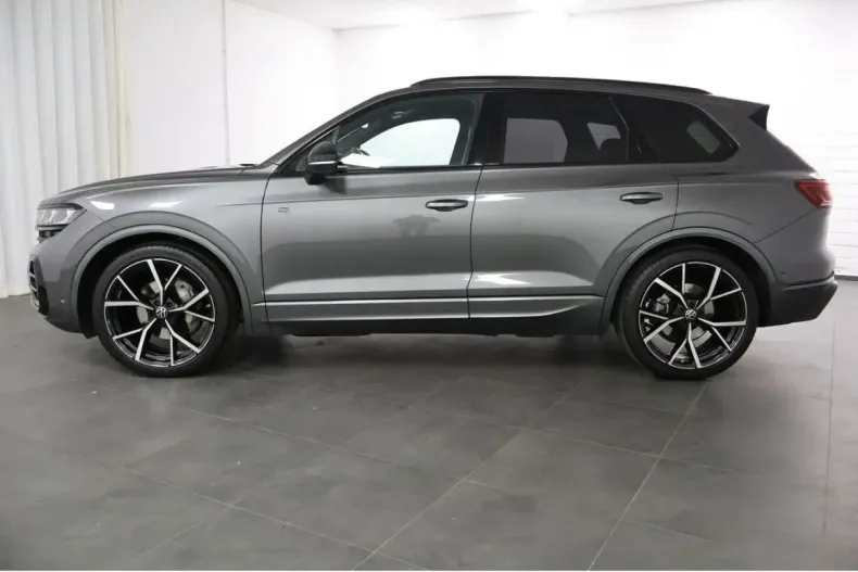 Volkswagen Touareg din 2025 cu 23.169 km - oferta VOL169558 - foto 6