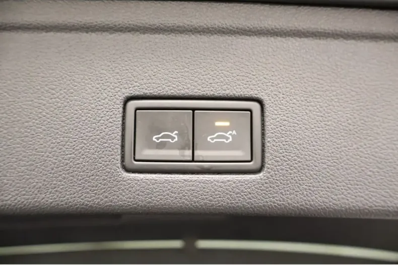 Volkswagen Touareg din 2025 cu 23.169 km - oferta VOL169558 - foto 24