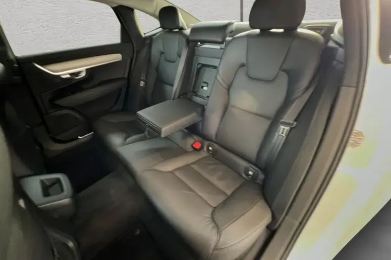 Volvo S90 din 2022 cu 84.083 km - oferta VOL169560 - foto 17