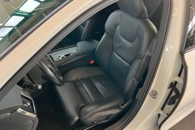 Volvo S90 din 2022 cu 84.083 km - oferta VOL169560 - foto 25