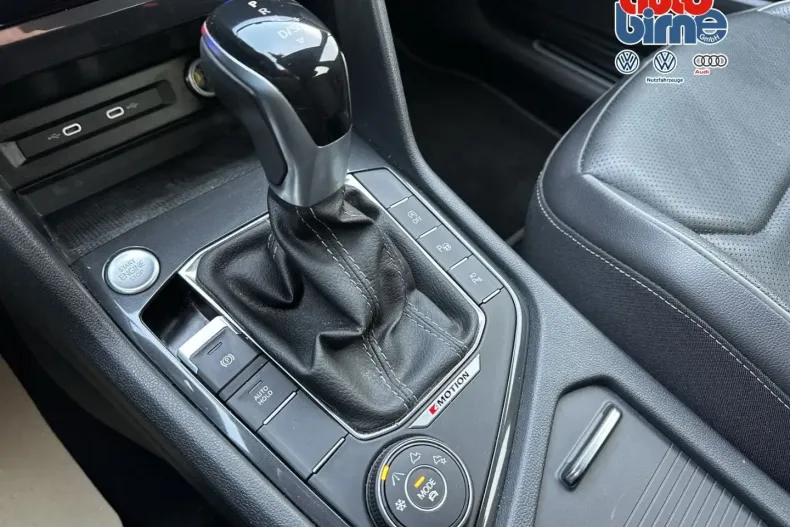 Volkswagen Tiguan Allspace din 2022 cu 79.729 km - oferta VOL169573 - foto 16