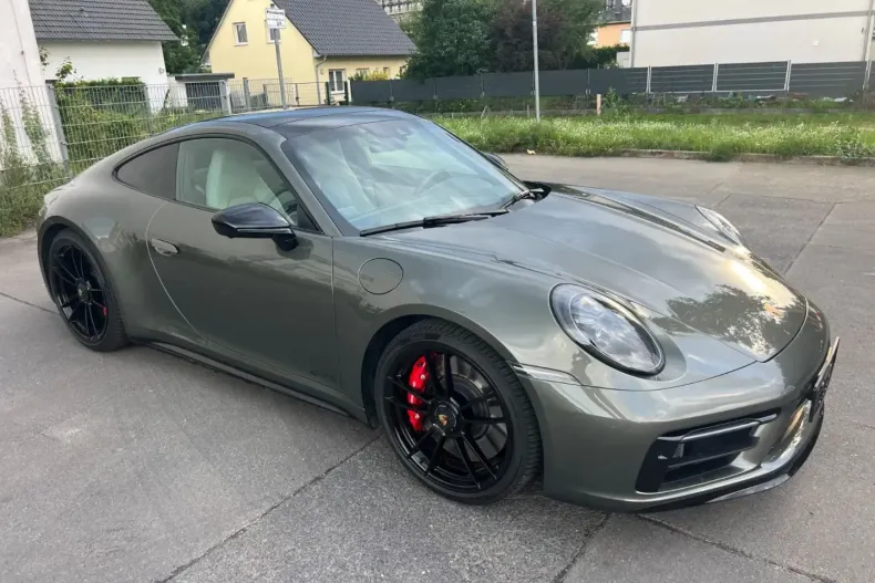 Porsche 992 din 2023 cu 34.000 km - oferta POR169577 - foto 7