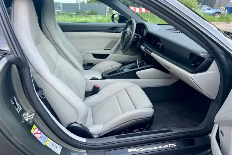 Porsche 992 din 2023 cu 34.000 km - oferta POR169577 - foto 31