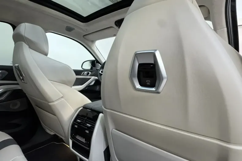 BMW X6 M din 2025 cu 4.635 km - oferta BMW169578 - foto 32