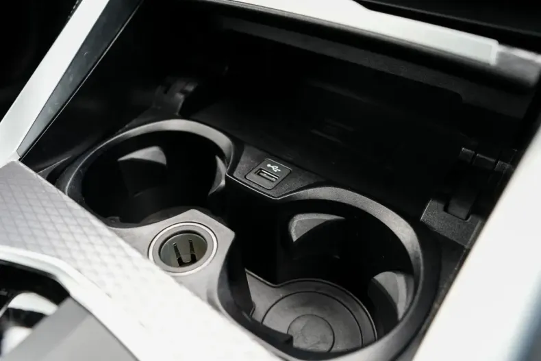 BMW 430 din 2025 cu 15.390 km - oferta BMW169583 - foto 17