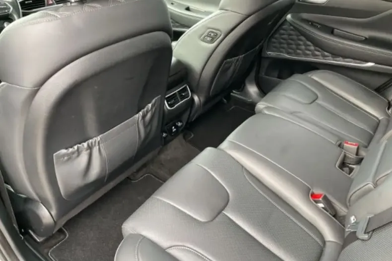 Hyundai SANTA FE din 2022 cu 90.256 km - oferta HYU169584 - foto 8