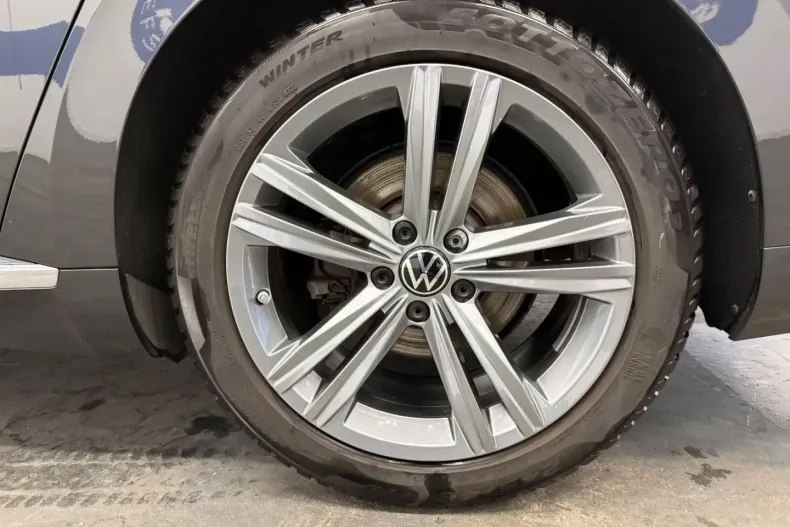 Volkswagen Arteon din 2023 cu 86.500 km - oferta VOL169593 - foto 40