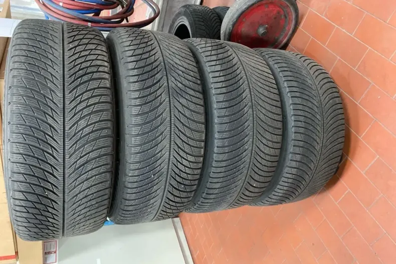 Mercedes-Benz AMG GT din 2023 cu 26.986 km - oferta MER169598 - foto 14