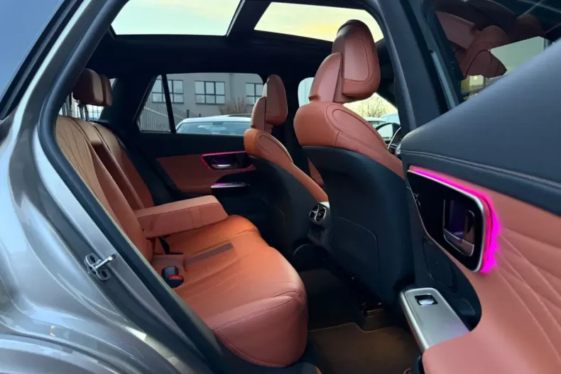 Mercedes-Benz GLC 300 din 2024 cu 39.400 km - oferta MER169600 - foto 15