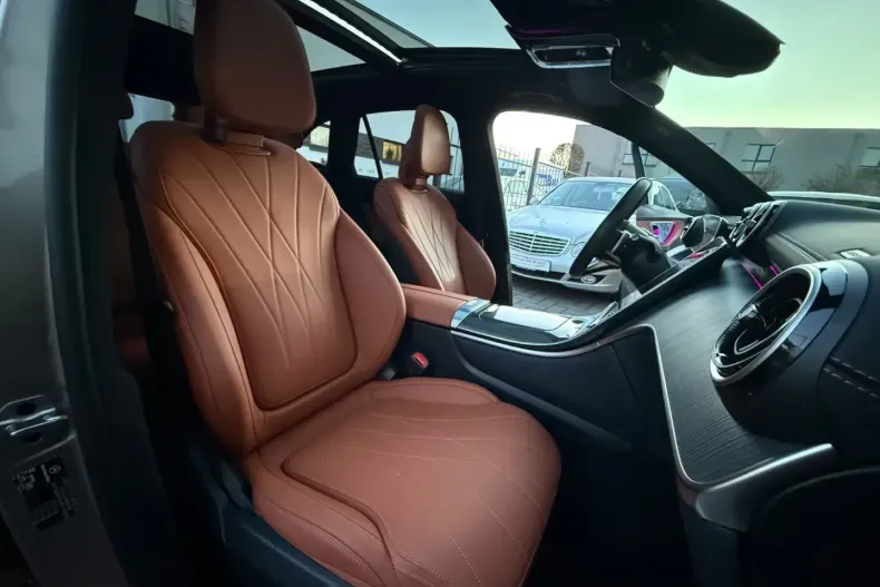 Mercedes-Benz GLC 300 din 2024 cu 39.400 km - oferta MER169600 - foto 21