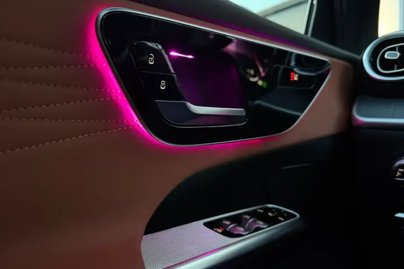 Mercedes-Benz GLC 300 din 2024 cu 39.400 km - oferta MER169600 - foto 28