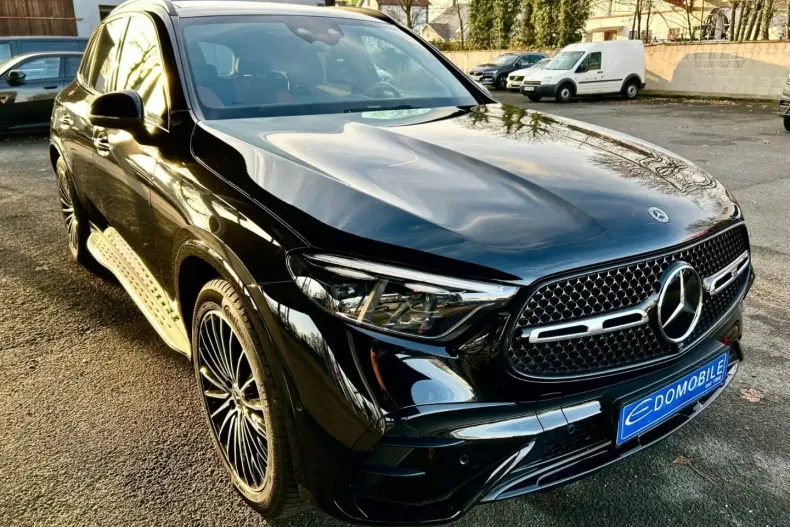 Mercedes-Benz GLC 220 din 2023 cu 18.500 km - oferta MER169601 - foto 1