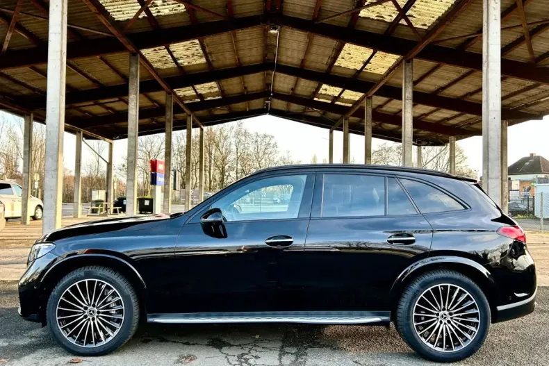 Mercedes-Benz GLC 220 din 2023 cu 18.500 km - oferta MER169601 - foto 4